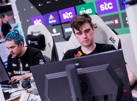 Экс-капитан Team Spirit по Dota 2 назвал керри Team Falcons невероятно стабильным бойцом - изображение 1