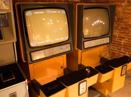 Музей советских игровых автоматов: от «Морского боя» до «Магистрали» - изображение 1