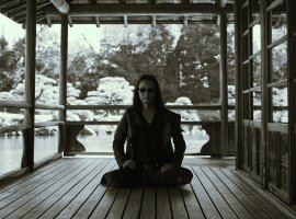 Шрам на лице японского геймдева – авторский портрет Томонобу Итагаки - изображение 1