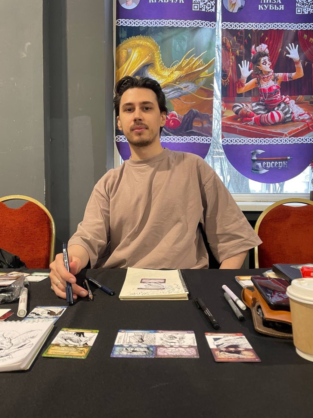 Галерея Настолки, турниры и косплей — как прошёл Берсерк Кон 2025 - 28 фото