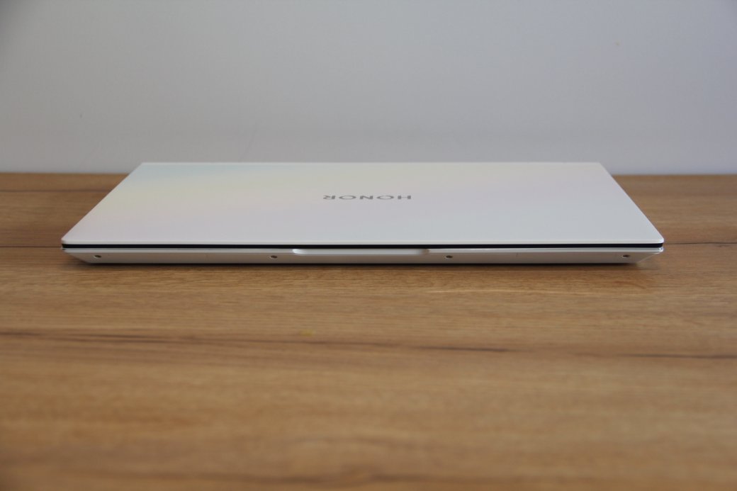 Галерея Обзор HONOR MagicBook Pro 16 HUNTER 2025 — производительный компактный ноутбук - 4 фото