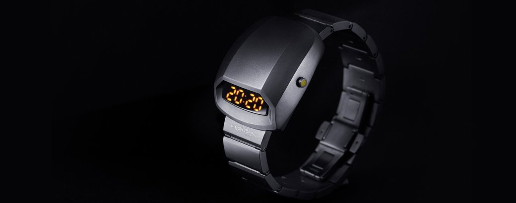 Галерея CD Projekt RED представила титановые часы в стиле Cyberpunk 2077 - 5 фото