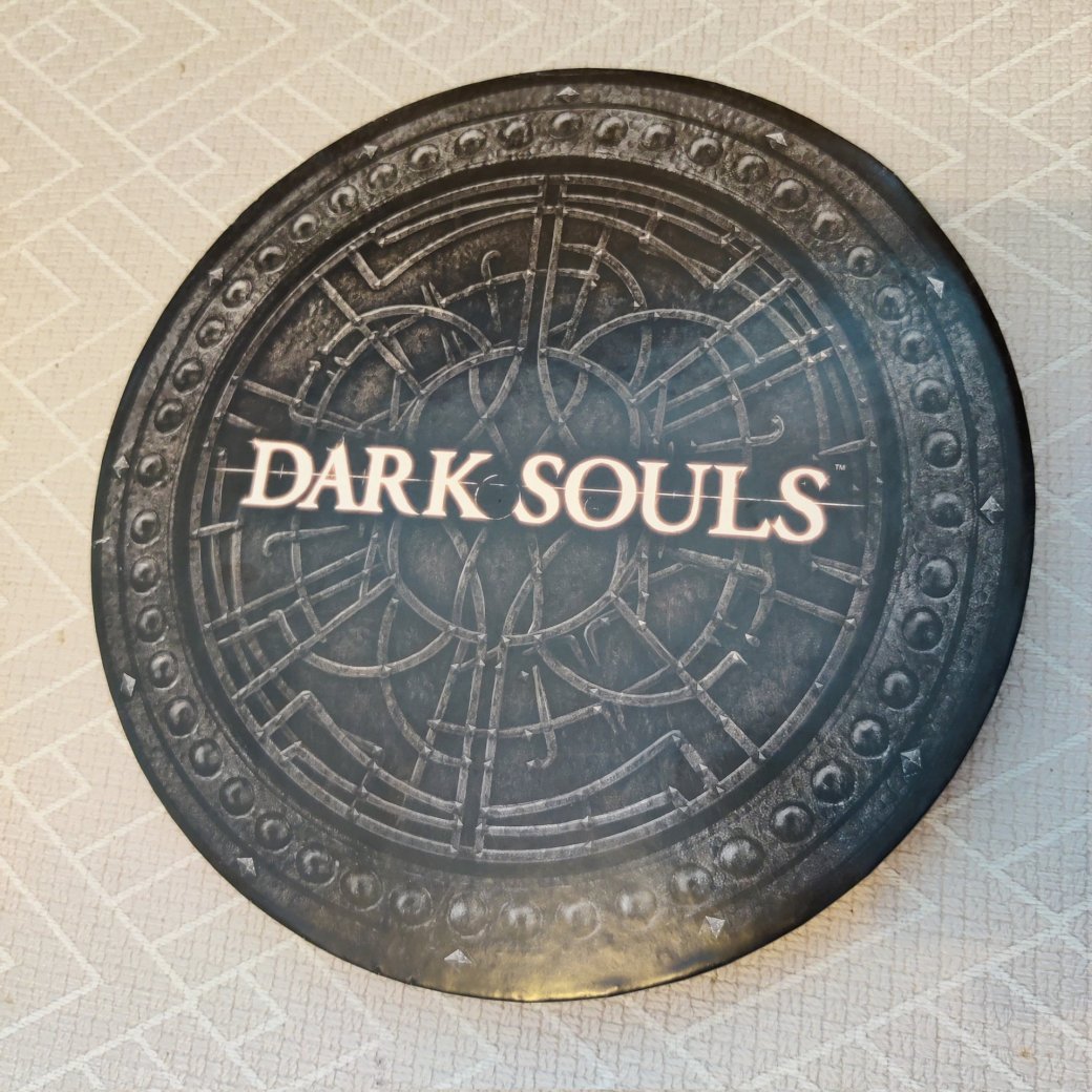 Галерея В честь 10-летия Dark Souls разработчица напомнила о её первом названии — Dark Ring - 5 фото