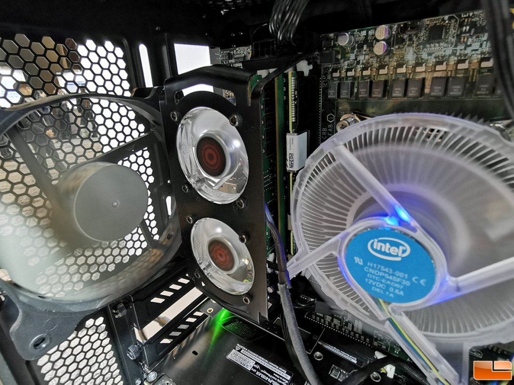Галерея Похоже, что модулям памяти Intel Optane DC требуется активное охлаждение - 3 фото