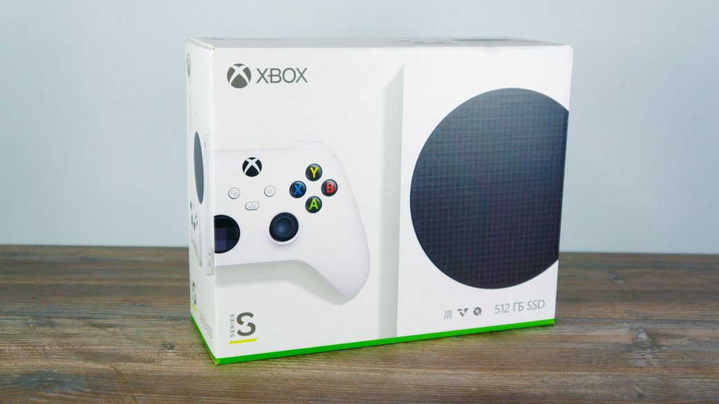 Галерея Распаковали Xbox Series S. Самая маленькая и дешёвая консоль нового поколения - 6 фото