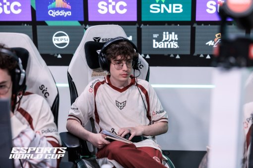 Тренер HEROIC пребывает в экстазе от прорыва команды в плей-офф BLAST Slam IV по Dota 2