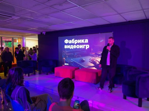 Большие планы на маленькой «Фабрике видеоигр» — как в Москве поддерживают инди-геймдев