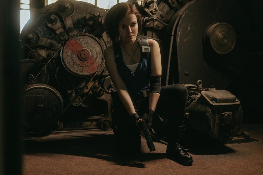 Галерея StormbornCat представила косплей Джилл Валентайн из Resident Evil 3 - 7 фото