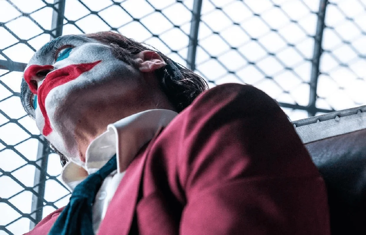 Couverture : image tirée du film « Joker : Madness for Two »