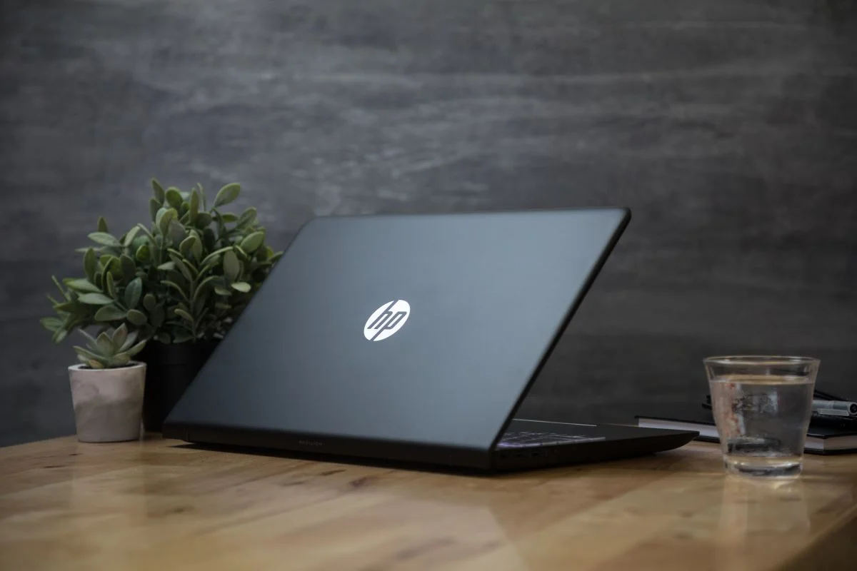 HP ликвидирует российский офис - изображение обложка