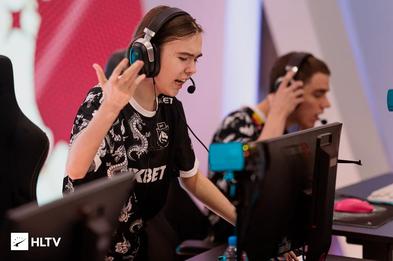 Обложка: hltv