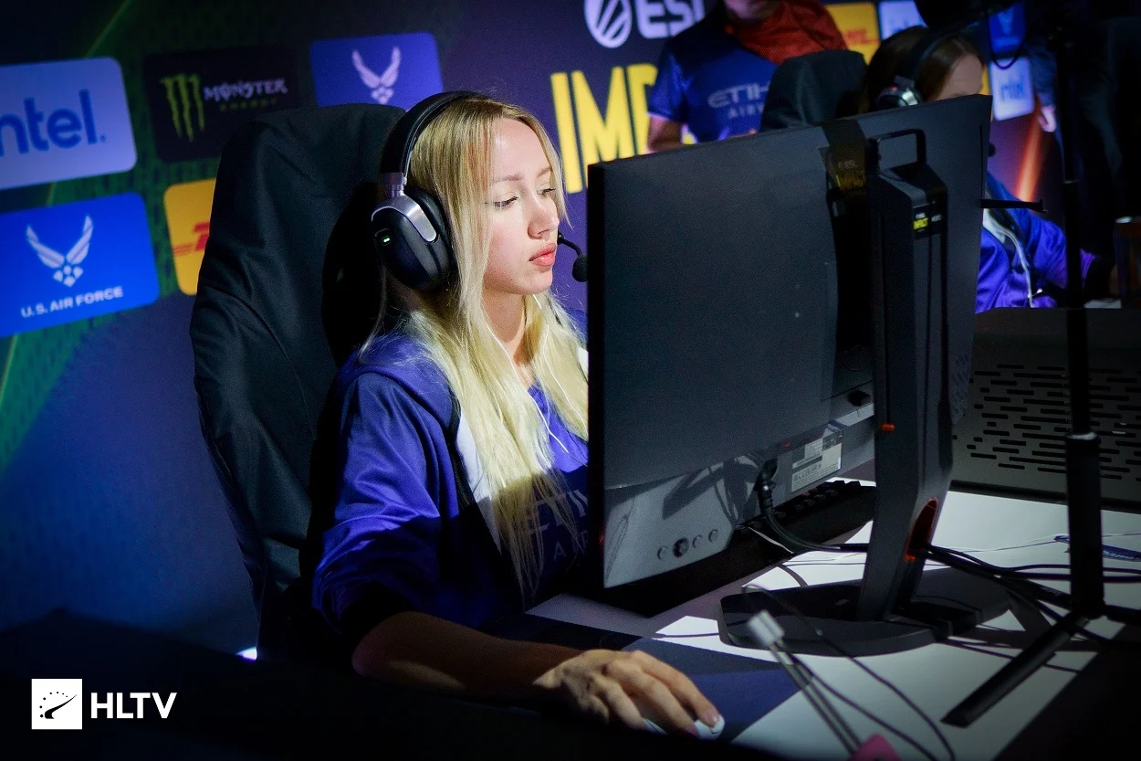 Обложка: hltv
