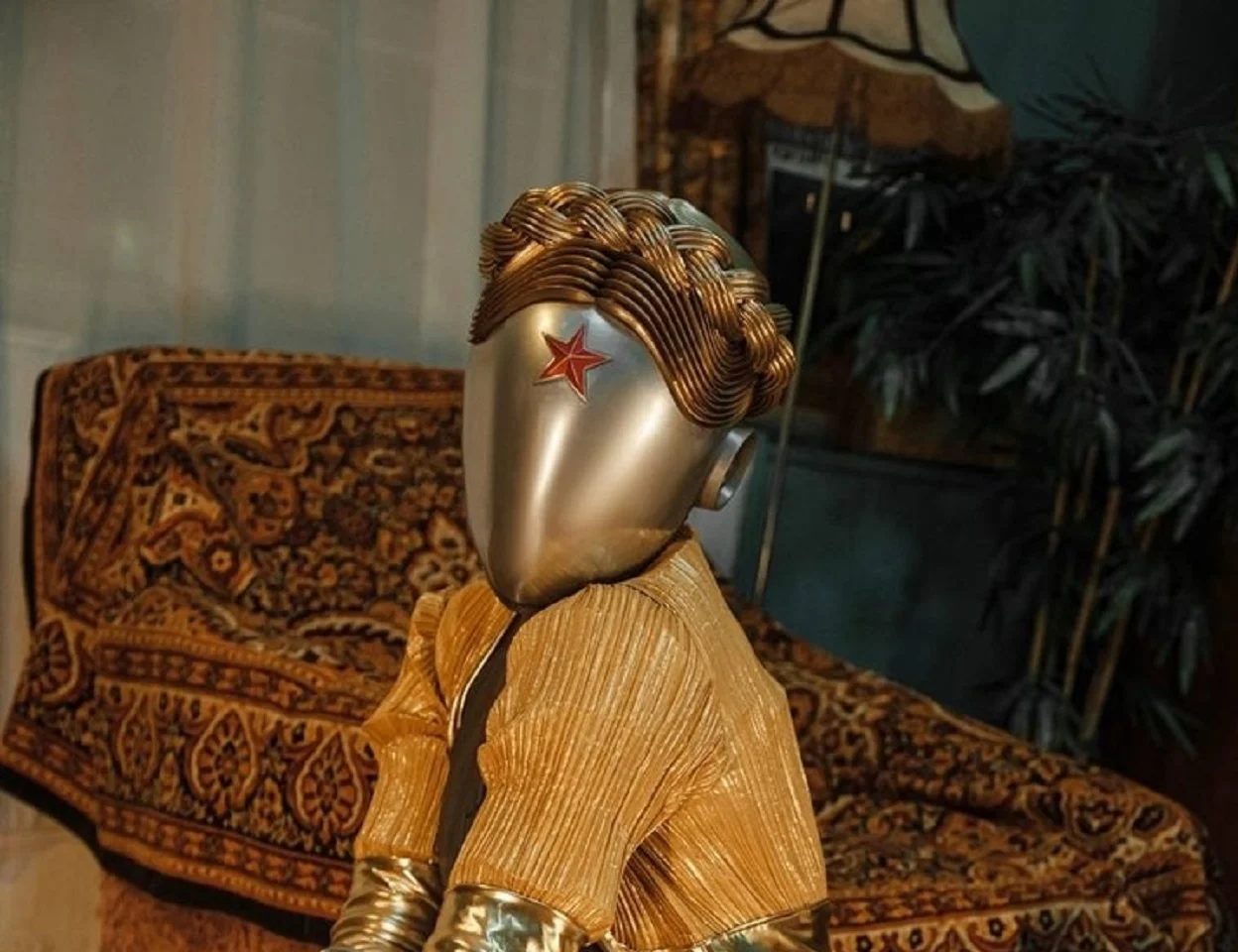 Косплеер показала очаровательных близняшек из Atomic Heart - изображение обложка