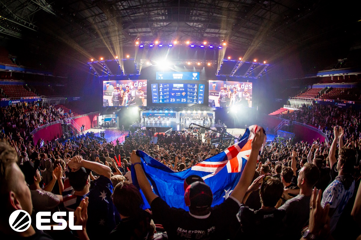 Обложка: ESL