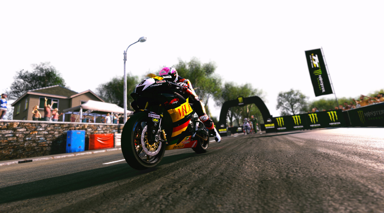 Обложка: скриншот TT Isle of Man: Ride on the Edge 3