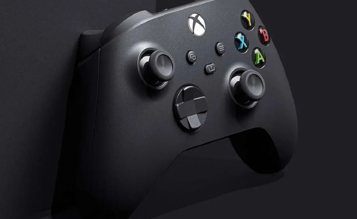 Couverture : photo officielle de la Xbox Series