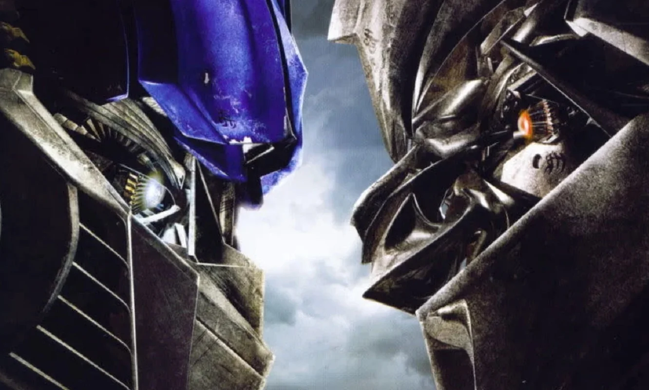 Couverture : capture d'écran de Transformers : le jeu