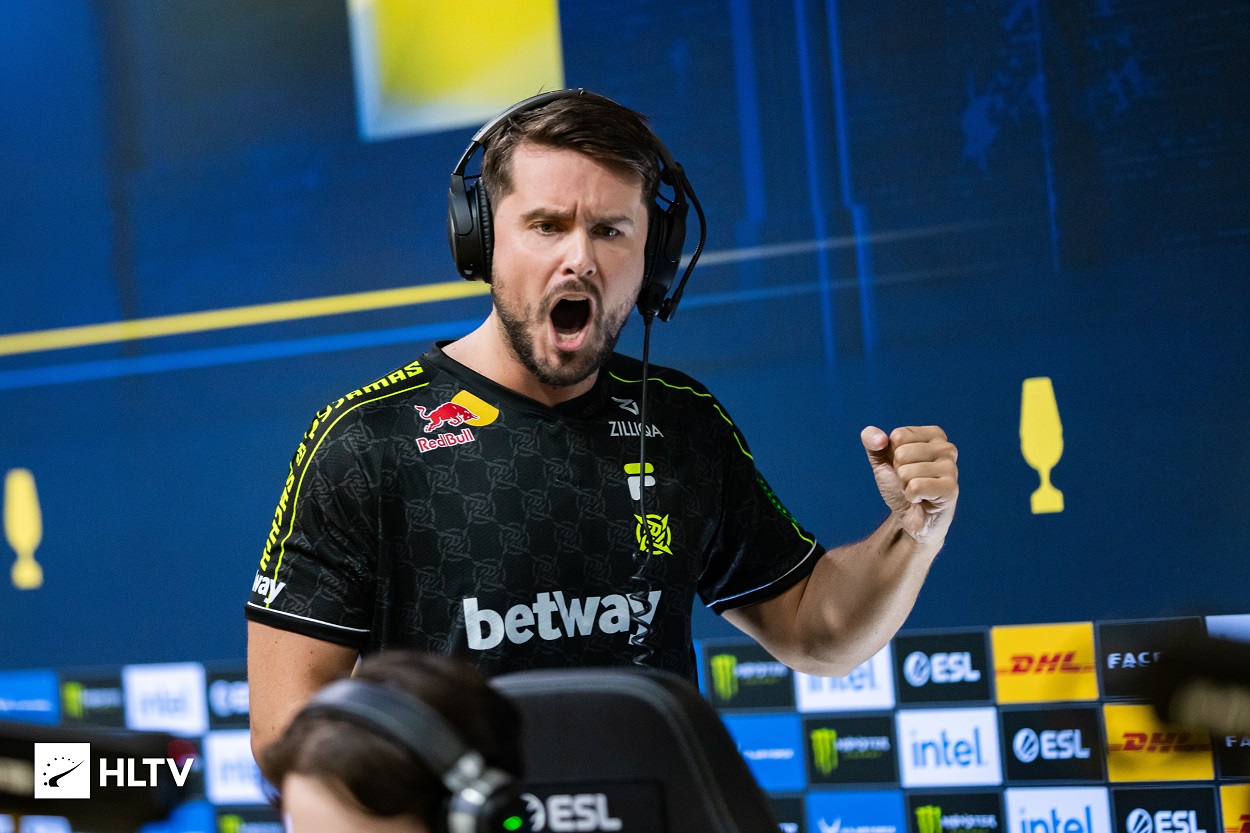 Обложка: hltv