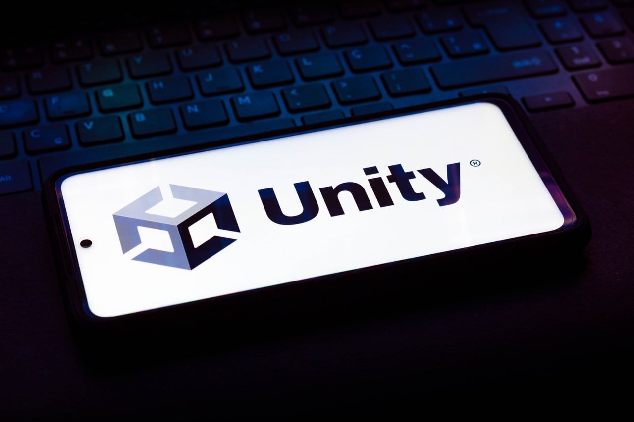 Обложка: постер Unity