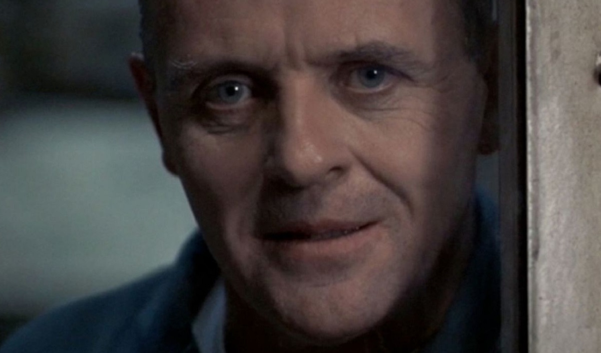 Обложка: кадр из фильма «Молчание ягнят»