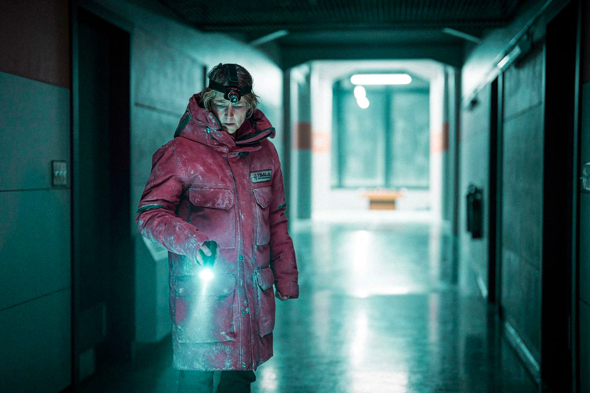 Обложка: кадр сериала «Настоящий детектив: Страна ночи»