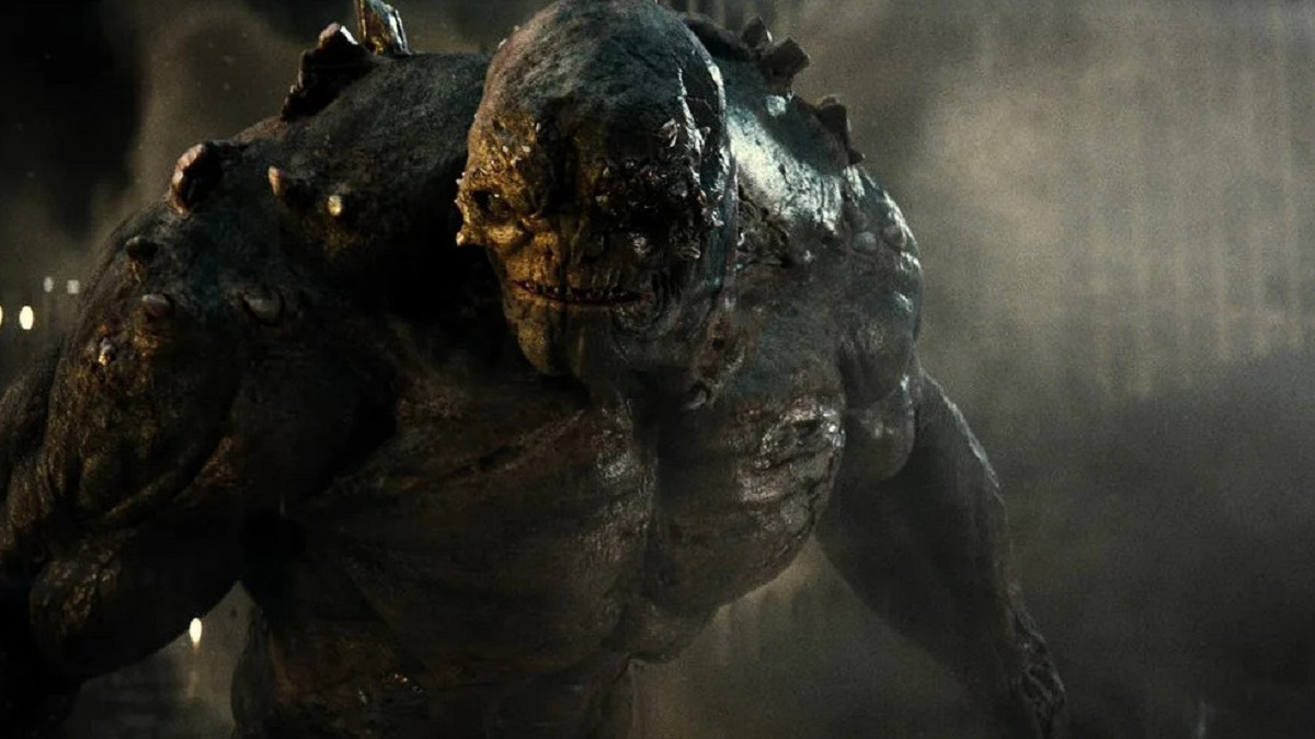 Обложка: кадр из фильма Бэтмен против Супермена