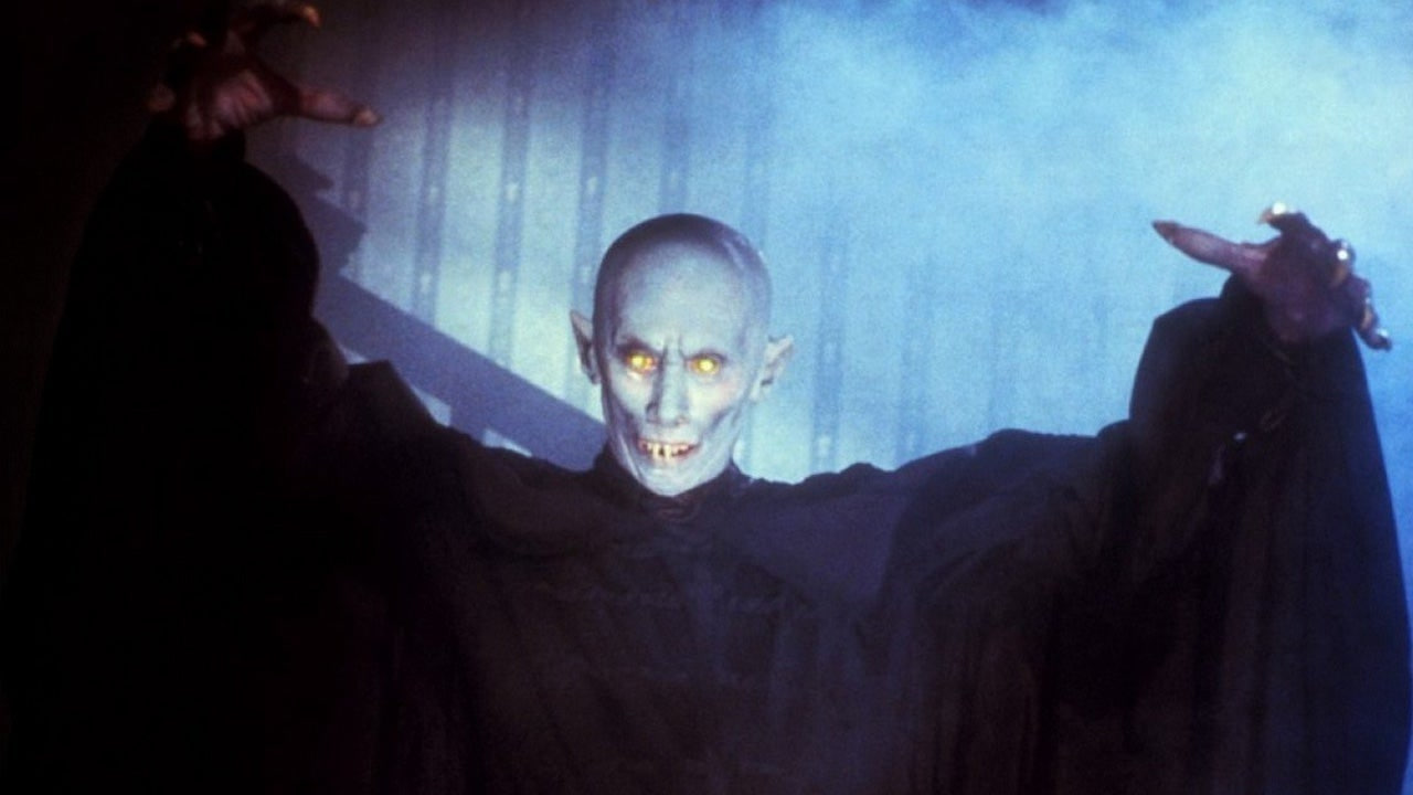 Обложка: кадр фильма «Жребий Салема»