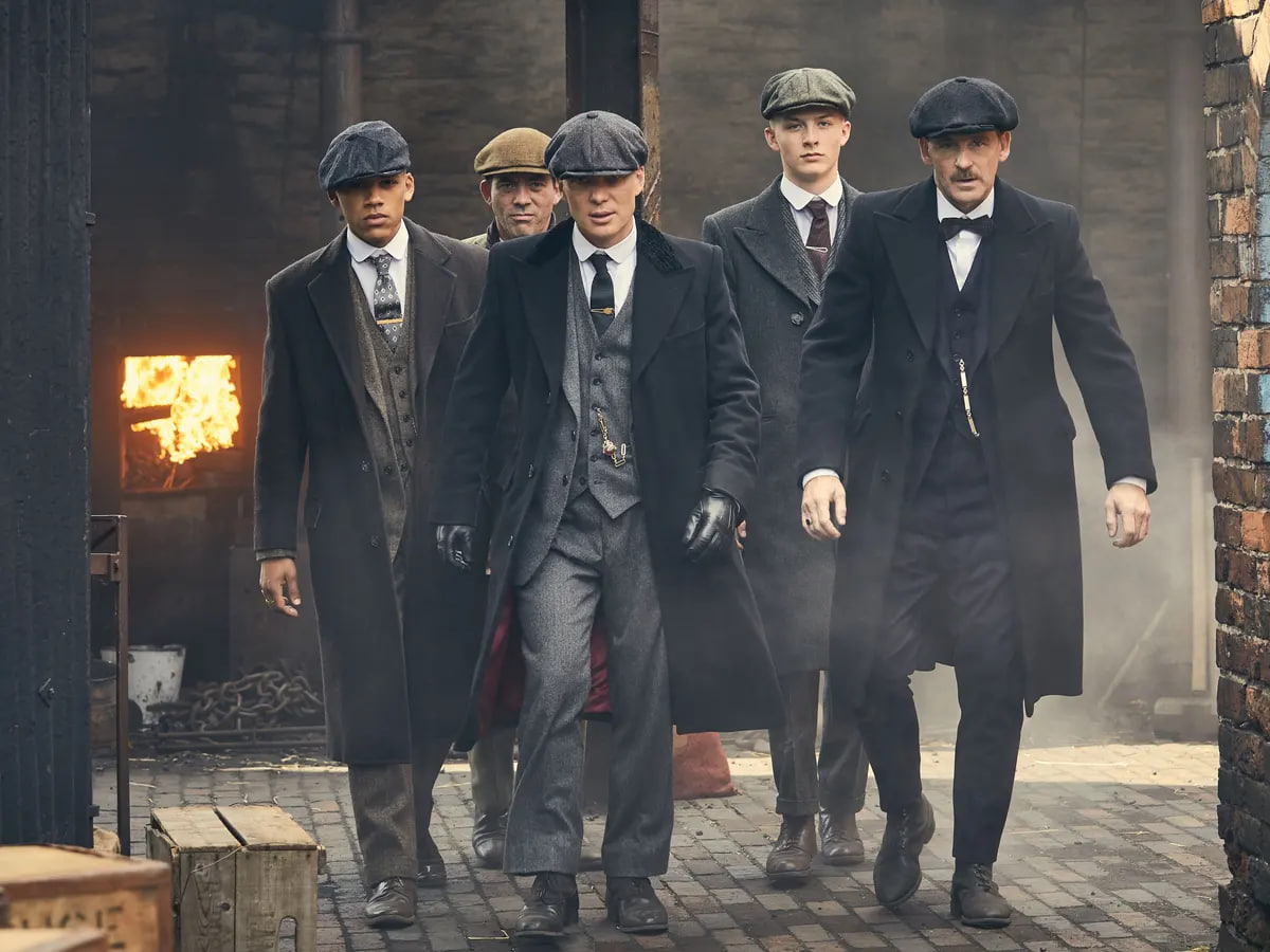 Обложка: кадр сериала «Острые козырьки»