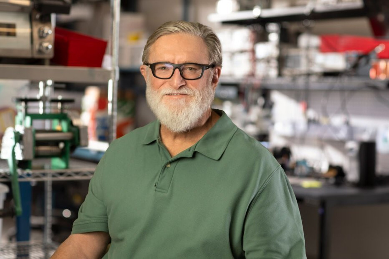 Обложка: Гейб Ньюэлл