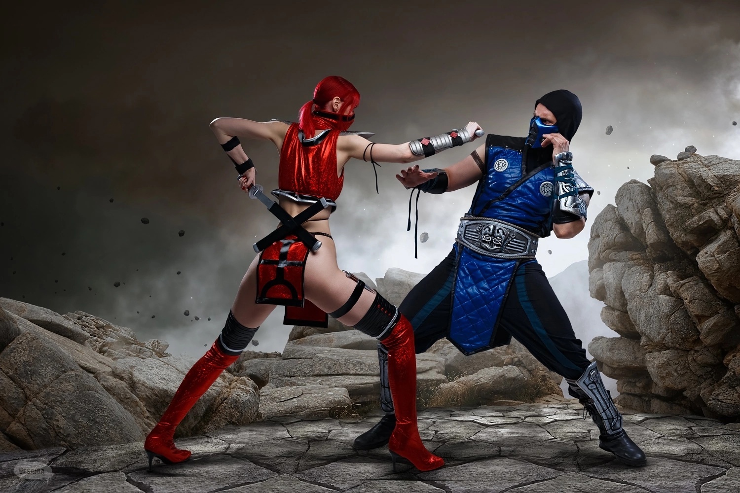Косплееры представили Скарлет и легендарного Саб-Зиро из Mortal Kombat
