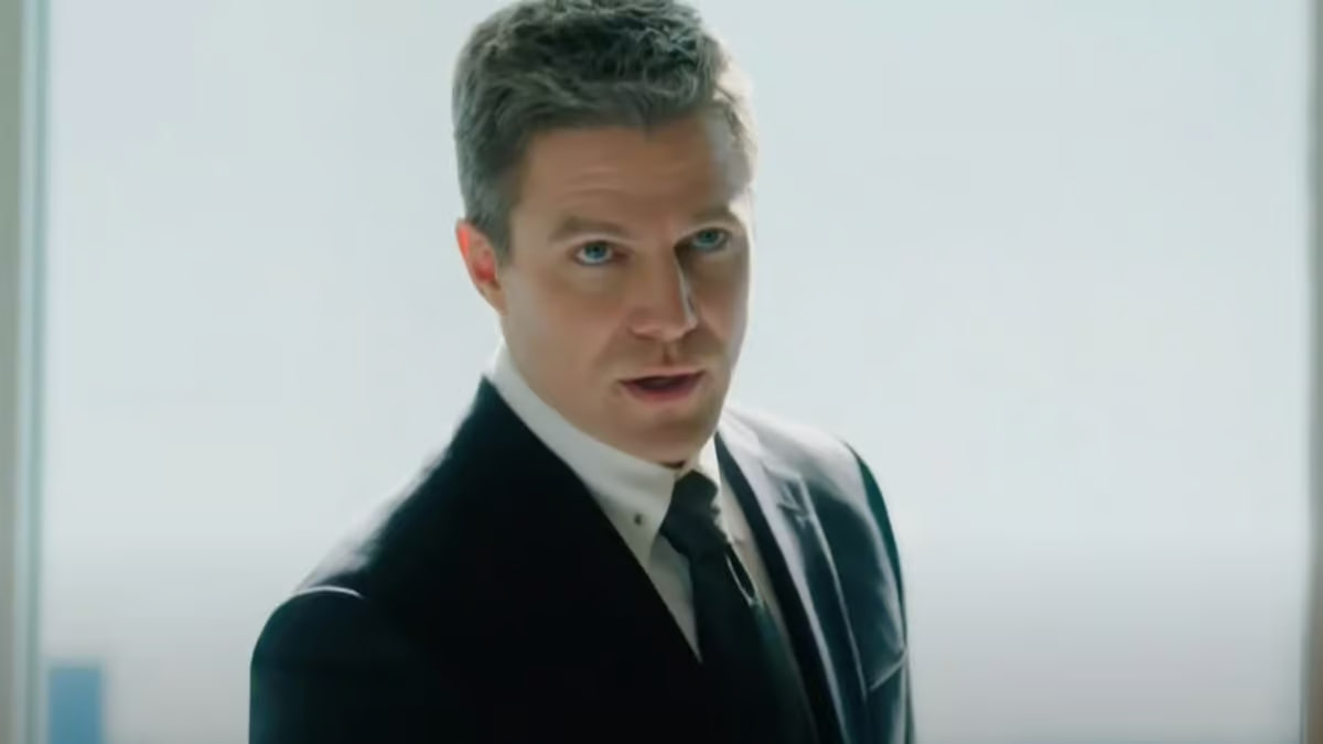 Обложка: кадр сериала «Форс-мажоры: Лос-Анджелес»