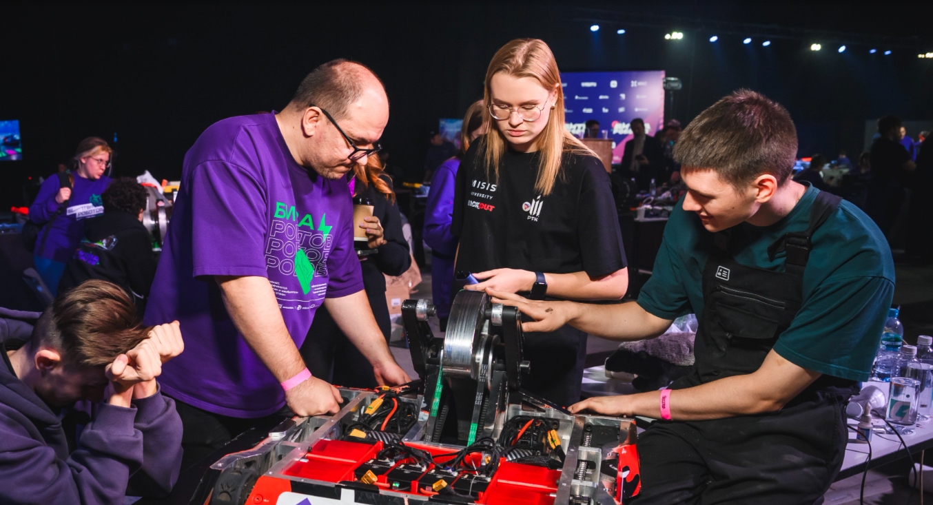 Четвёртый этап чемпионата «Битва роботов» состоится в Международном выставочном центре «Екатеринбург-Экспо» - изображение обложка