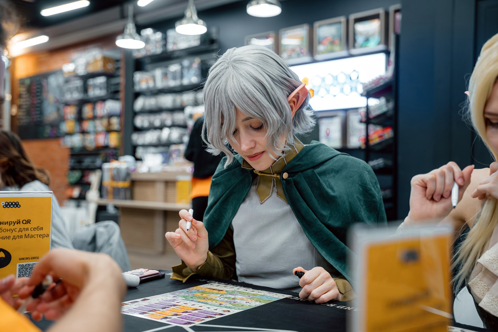 Обложка: группа Вконтакте «Настольные игры издательства Hobby World»