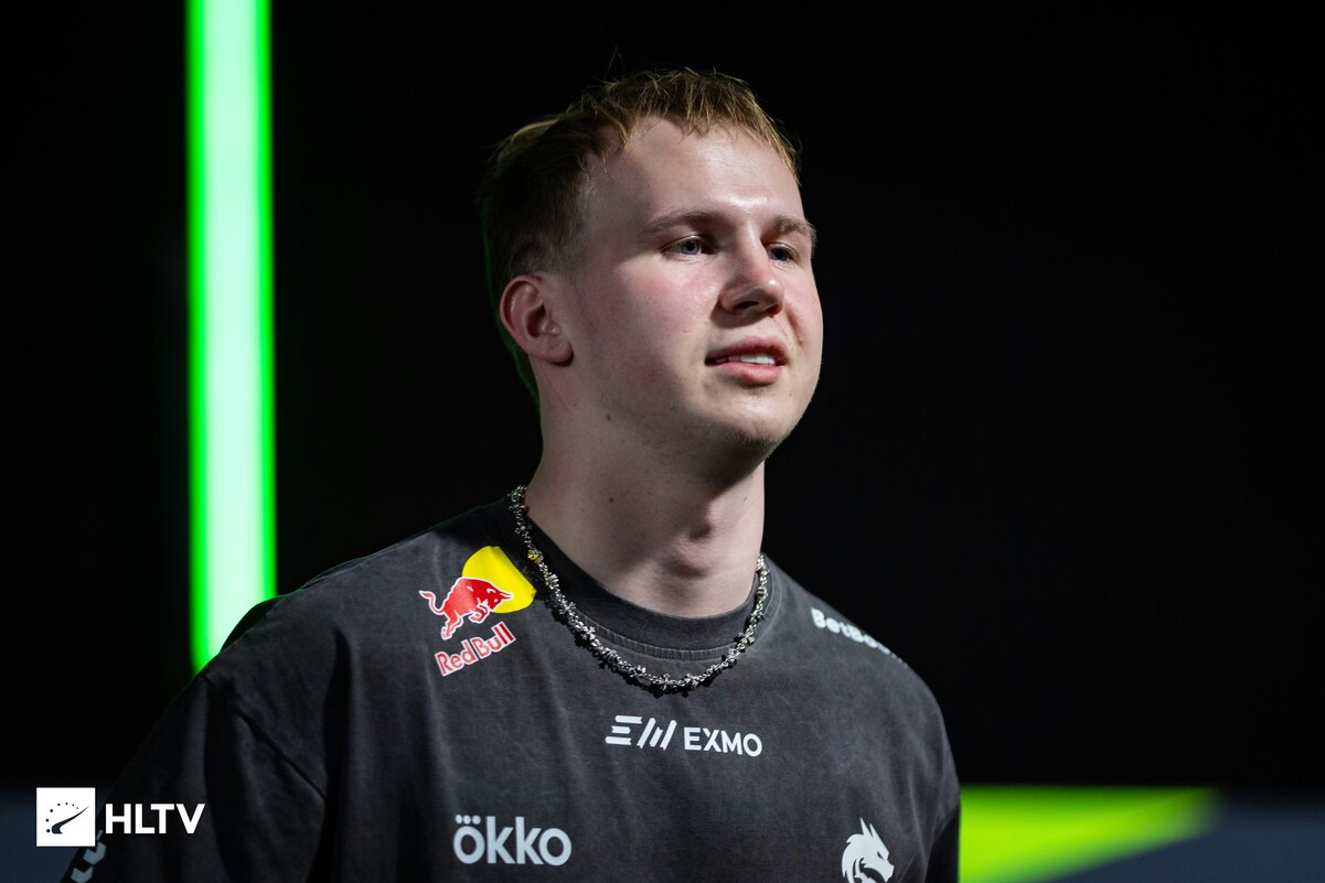 tN1R из Team Spirit объяснил, зачем про-игроки выбирают 16:9 в Counter-Strike 2