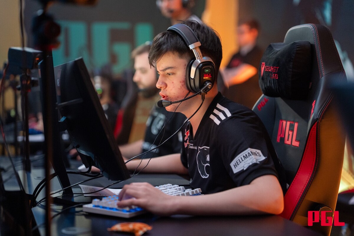 Аналитик назвал molodoy из FURIA по Counter-Strike 2 будущей легендой среди снайперов