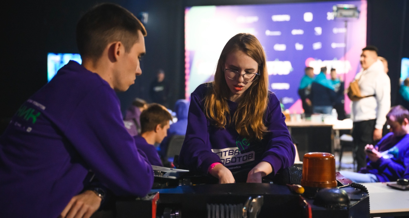 Финальный этап «Битвы роботов» пройдёт в Москве - изображение обложка