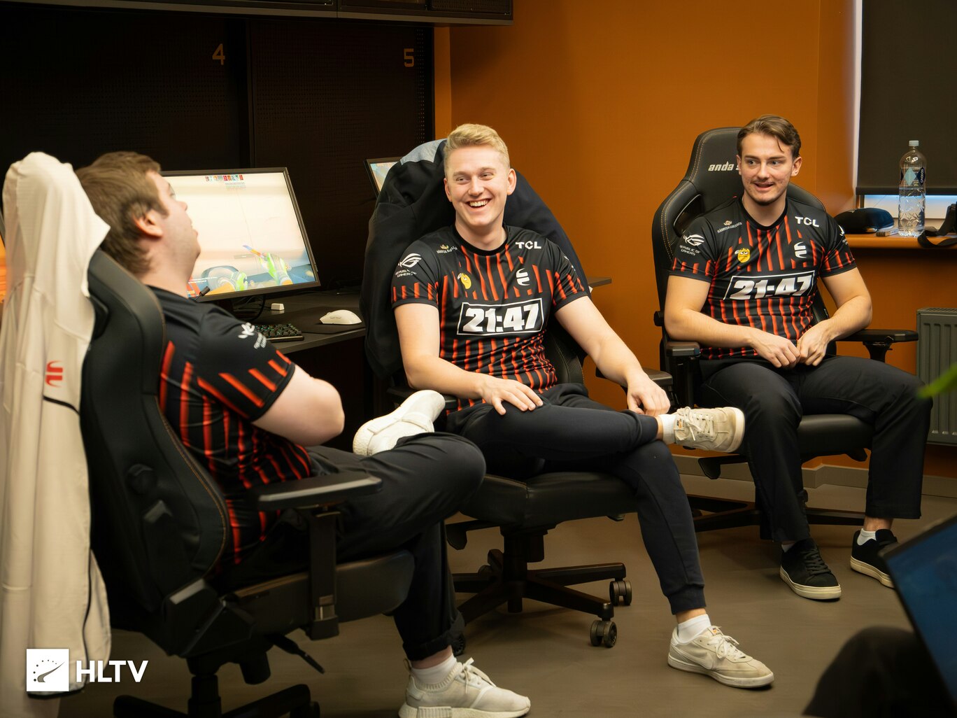 EYEBALLERS сенсационно одержала победу над BetBoom Team и выиграла CCT по Counter-Strike 2