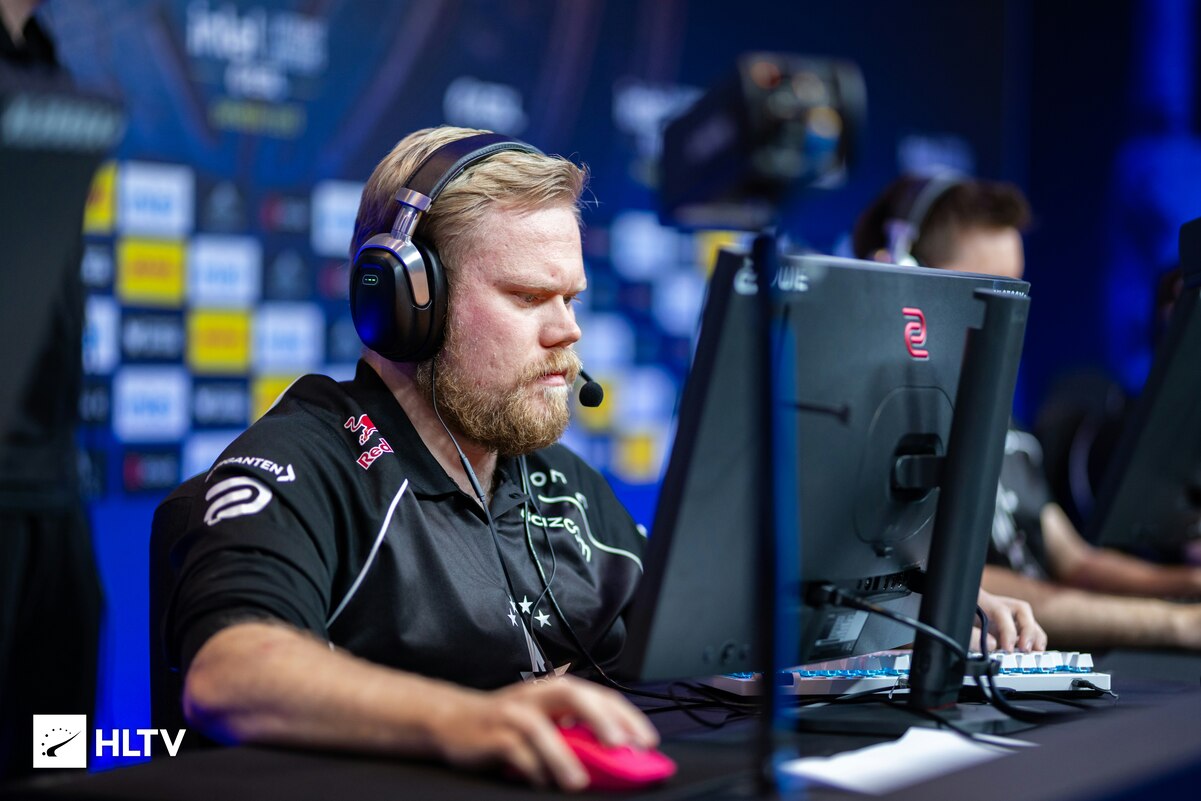 Magisk из Astralis описал, как замены мешают команде обрести прочность в Counter-Strike 2