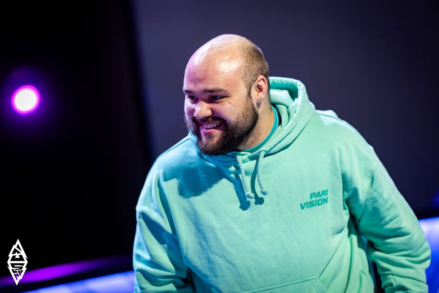 Мидер PARIVISION оценил первые дни работы Puppey тренером в Dota 2