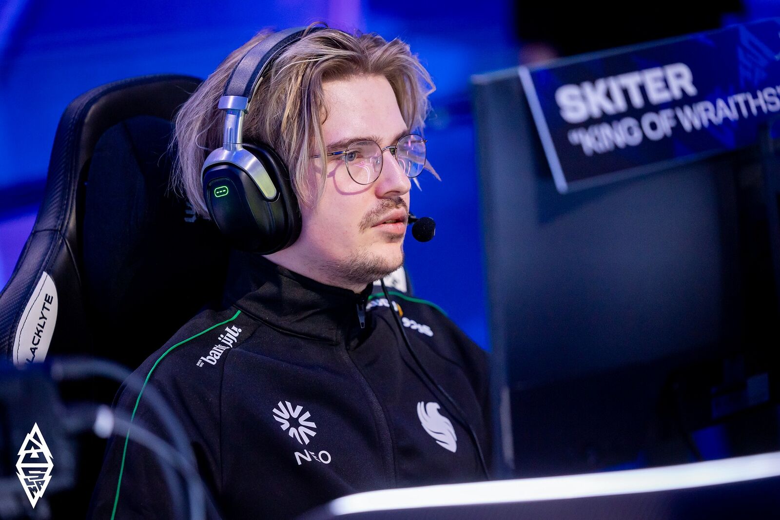 Керри Team Falcons по Dota 2 высоко оценил форму OG и удивился быстрому прогрессу