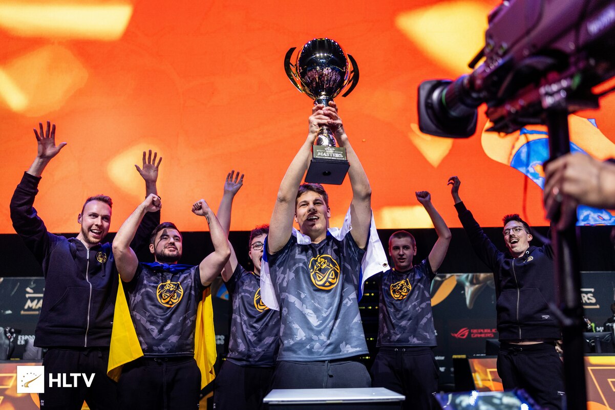 Четырехкратный чемпион мейджоров по Counter-Strike 2 gla1ve будет тренером в команде