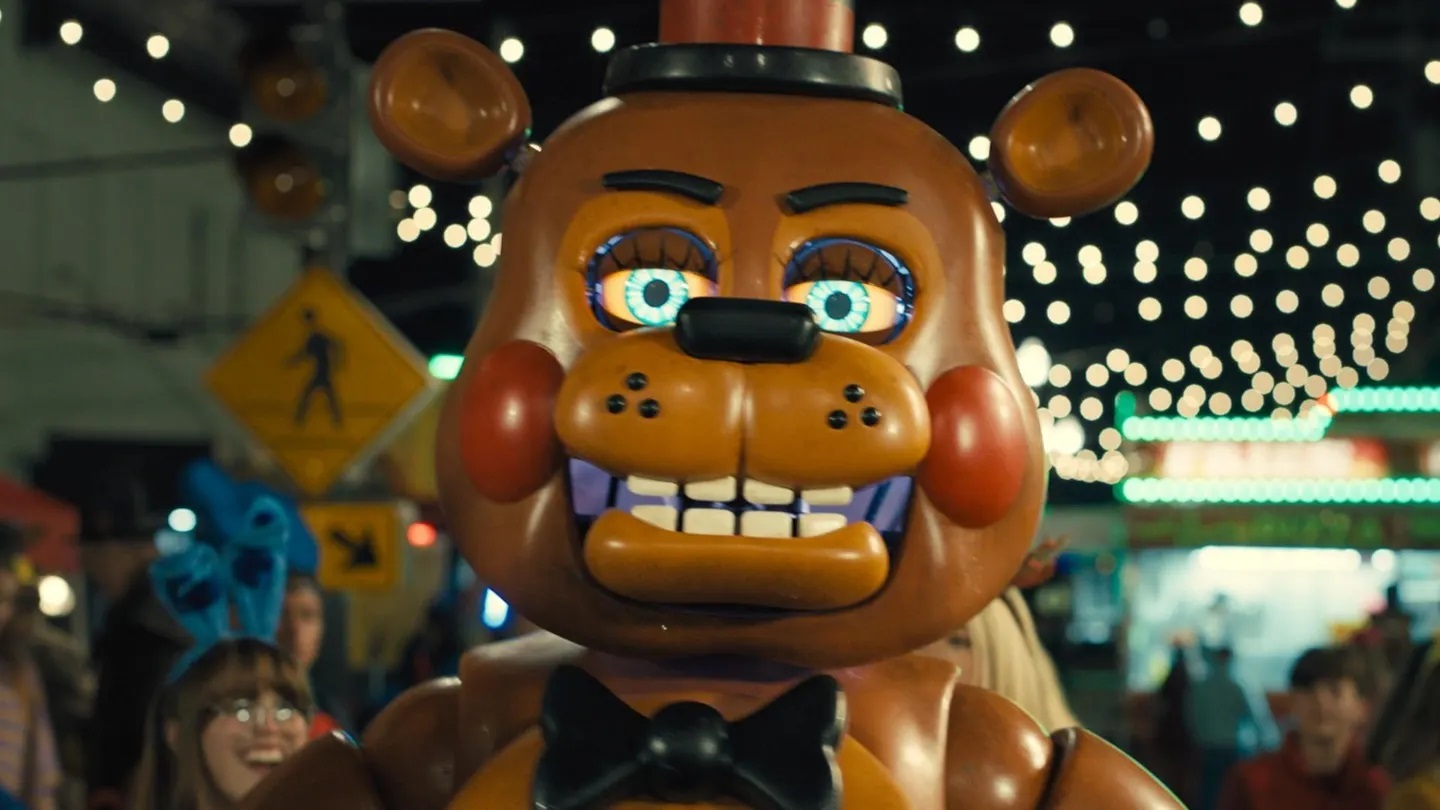 Хоррор «Пять ночей с Фредди 2» по играм Five Nights at Freddyʼs вышел в «цифре»