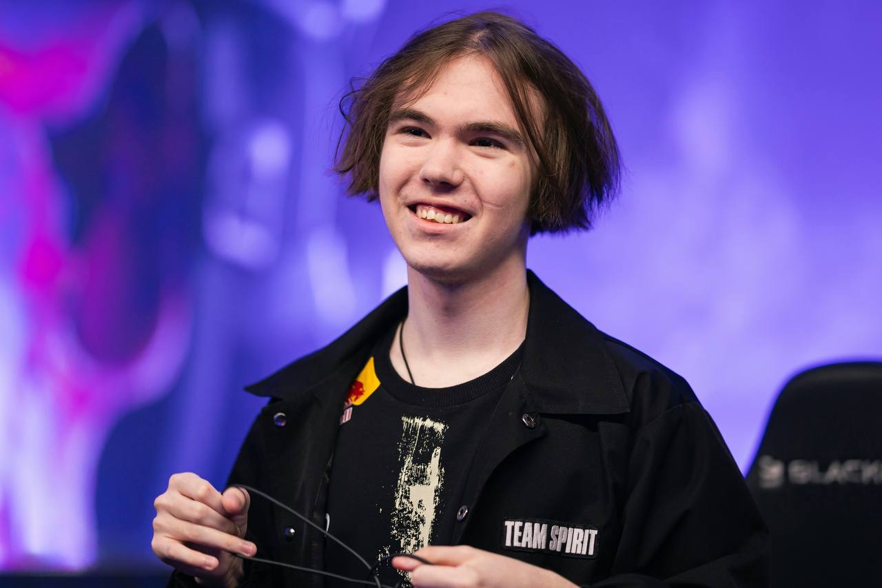 Рифлер Spirit по Counter-Strike 2 за год сделал столько эйсов, сколько и остальная команда