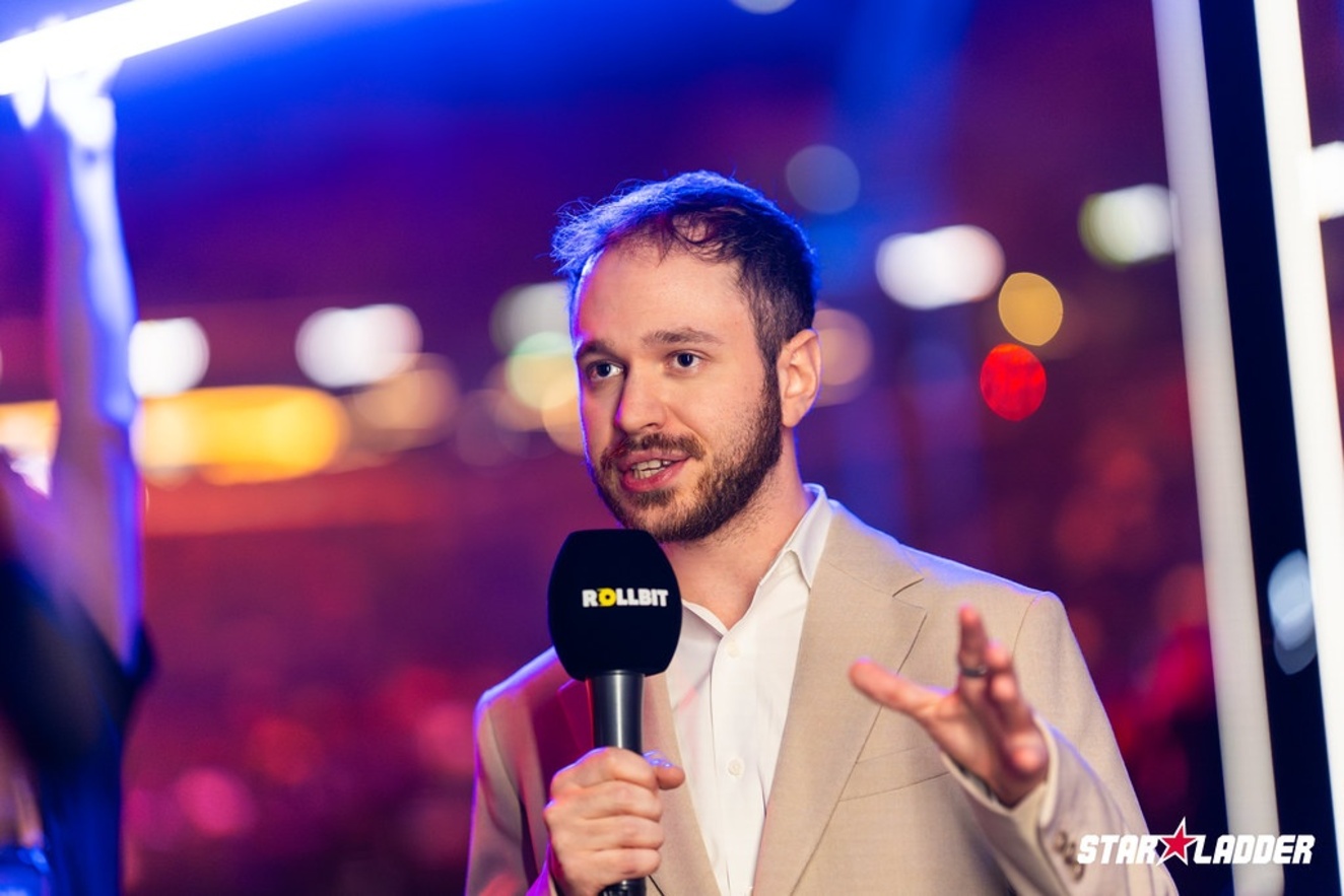 Аналитик по Counter-Strike 2 считает hally сильнейшим тренером мира по итогам сезона