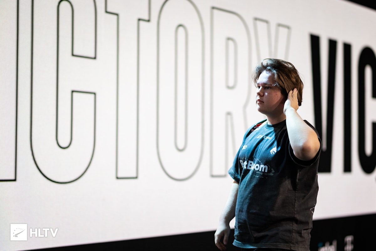 К команде PARIVISION по Counter-Strike 2 присоединился zweih