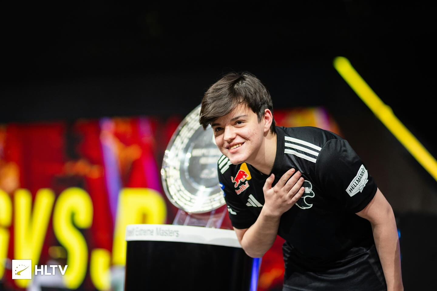 Снайпер FURIA по CS2 объяснил разгром NAVI неудачным буткемпом на StarLadder Budapest 2025