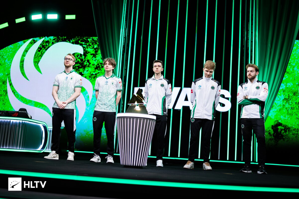 Запасной снайпер Team Falcons по CS2 списал поражение Vitality от FaZe на формат матча