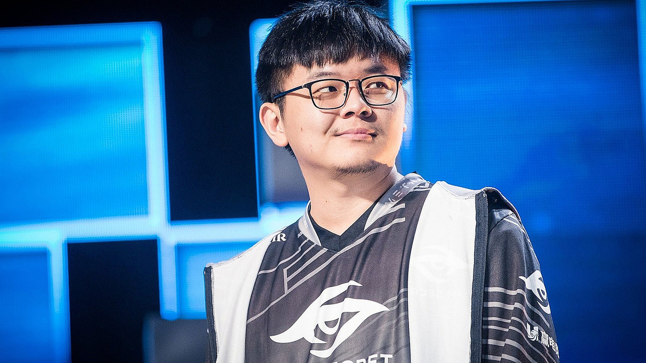 Игроки MOUZ по Dota 2 гордятся победой над NAVI на BLAST Slam V