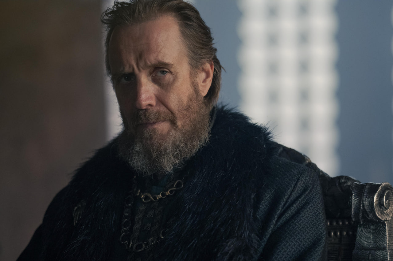 Обложка: кадр сериала «Дом дракона»