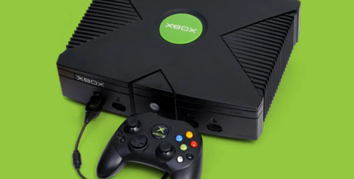  Питер Мур, бывший босс Xbox, обсудил причины смерти первой консоли Microsoft.
